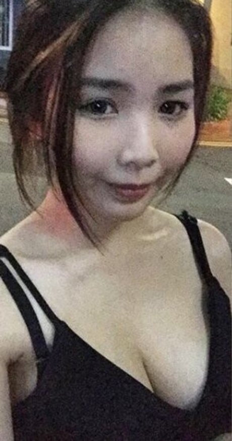 crystalcyj_ model art pics