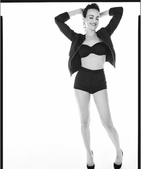 Carla Gugino hot pornstar images