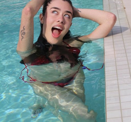 Crystulm3th perfect star picture