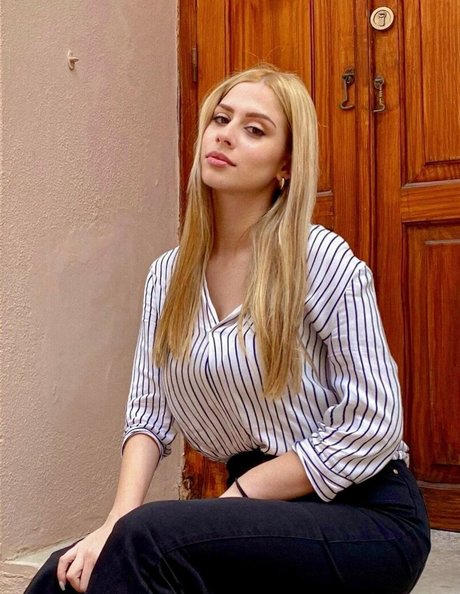 Dimitra Menegatou pornstar nice picture