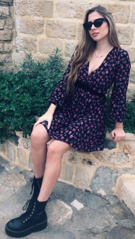 Dimitra Menegatou sex model pictures