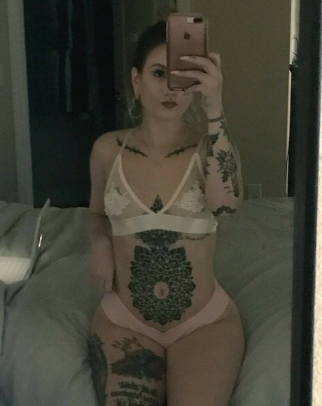 Urberrylove naked pornstar gallery