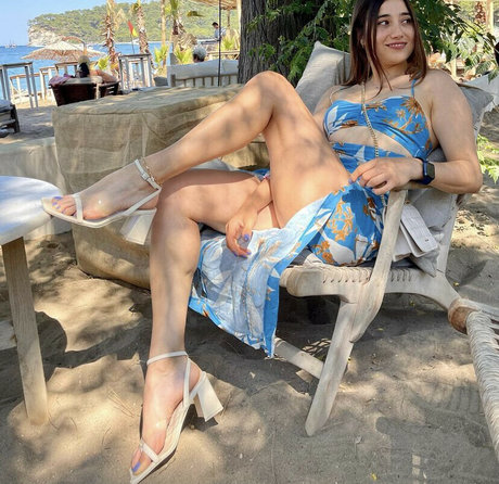 mrv lms adult actress pic