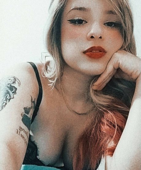 Rafaela Riggs model nudes photo