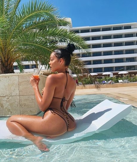 Tiona Fernan pornstar nice galleries