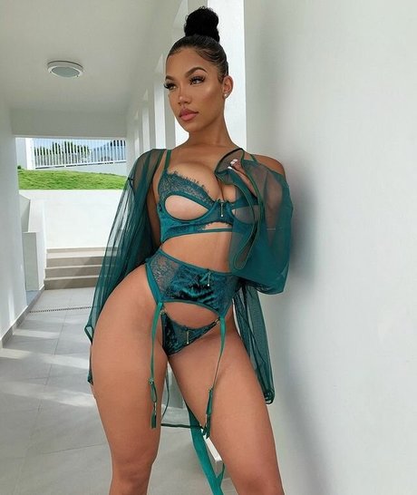 Tiona Fernan pornstar erotic photo