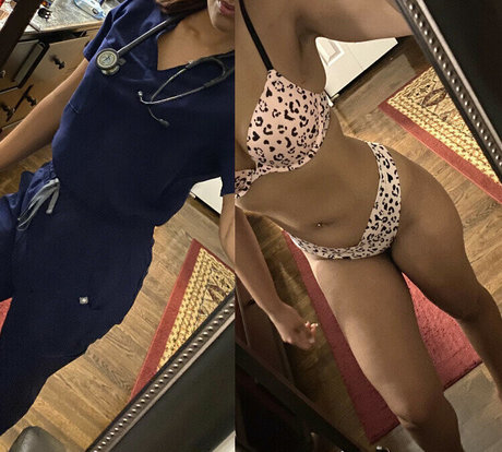 Sunnydays 88 naked actress pics