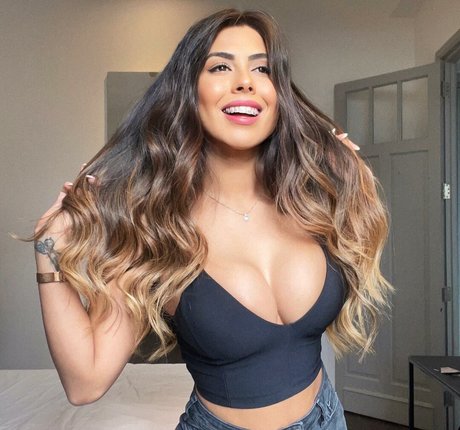 solcitohott beautiful pornstar pictures