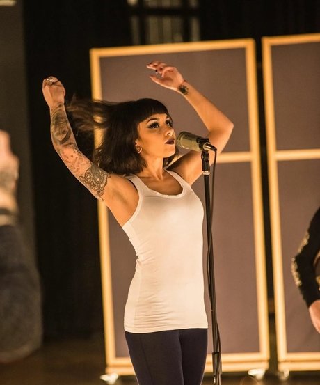 Tatiana Shmayluk star sexy pic