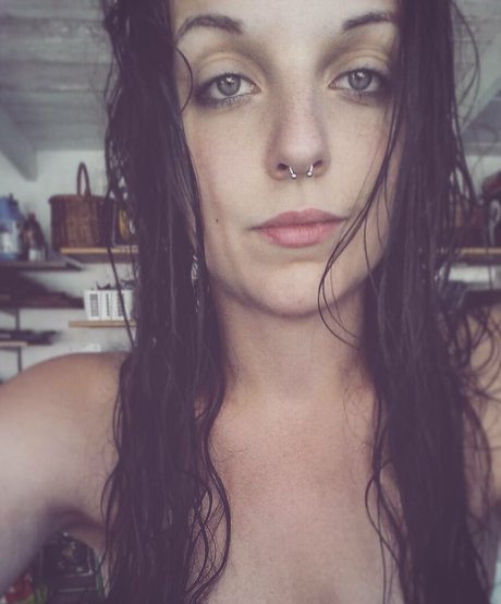 Irina Mirella perfect pornstar archive