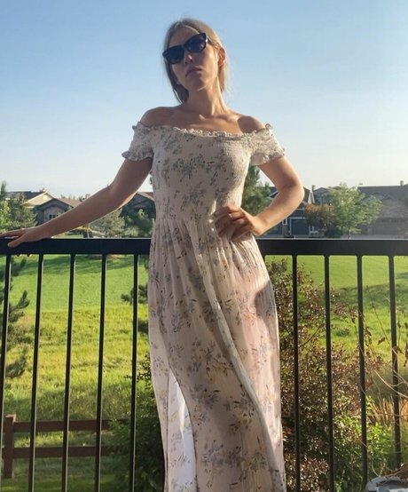 Eva Gevorgyan nudes model img