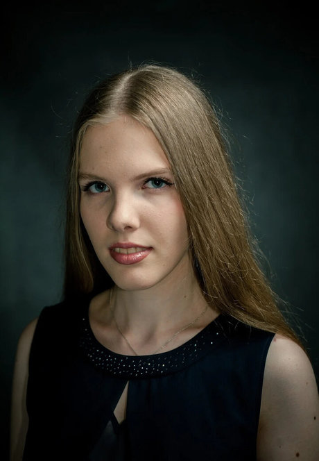 Eva Gevorgyan top star gallery