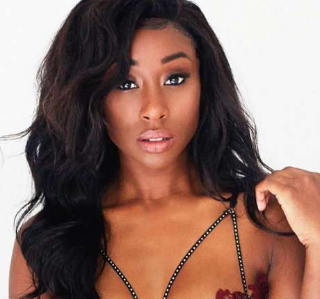 Scarlette Douglas nudes star photos