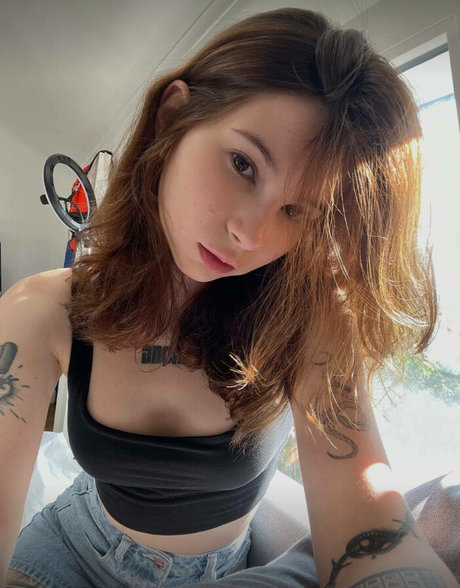 anicka anicka hot model galleries