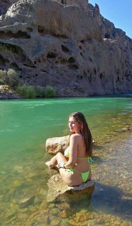 Ailin Marquez naked star pics