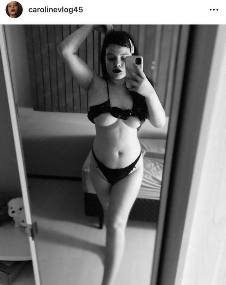 Caroline Capelarii free model img