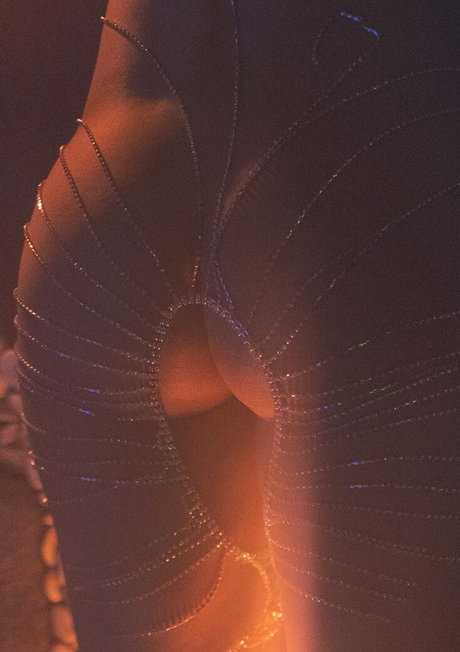 Ishh pornstar nude archive