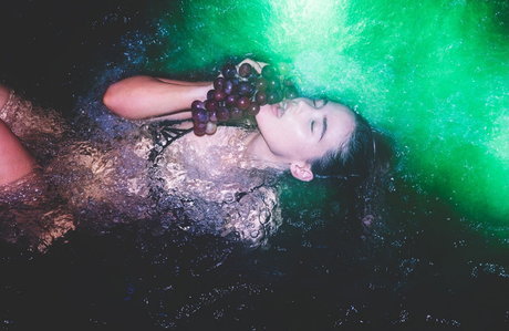 Ishh pretty actress gallery