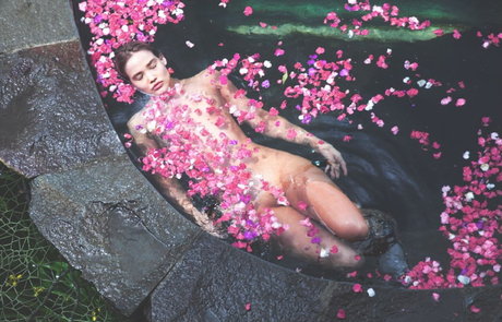 Ishh hd pornstar photo