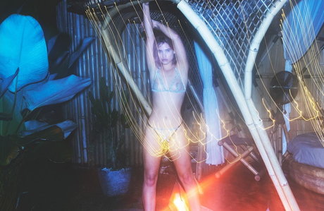 Ishh porn actress gallery