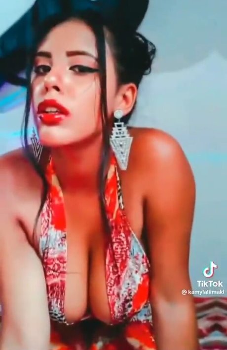 Kamylla Lima star art img