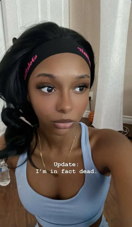 Rave Vanias model art img