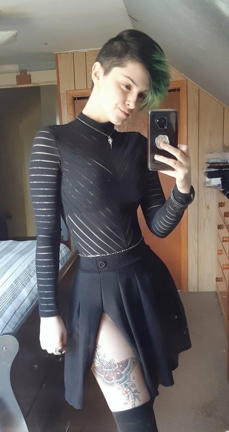 Grandaddyskulls pornographic model archive