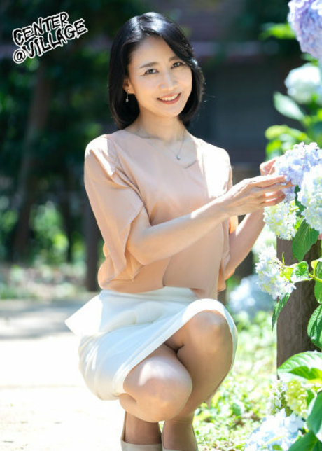 Reiko Seo exclusive actress picture