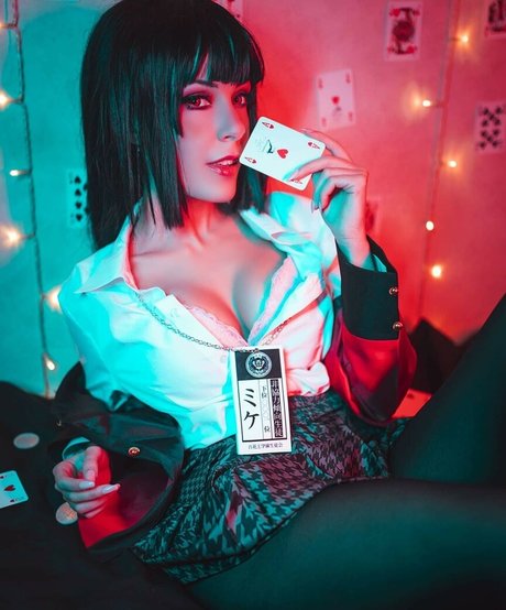 MiikhyDeafening high quality pornstar archive