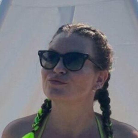 Abi Maria Gomez free actress gallery