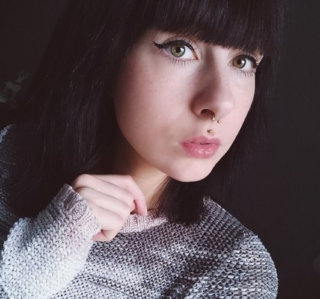 romisu nudes star picture