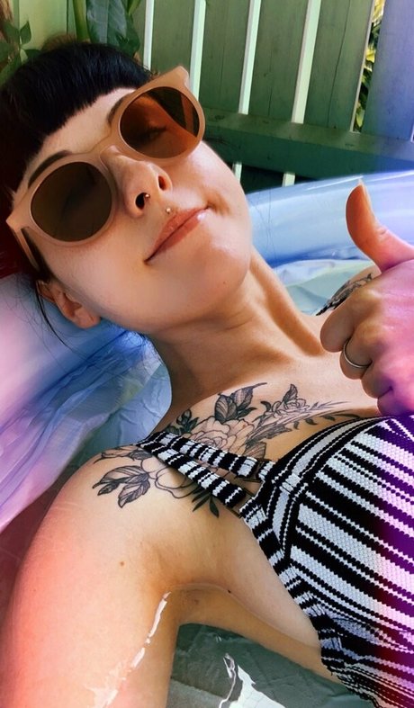 romisu star porn photo