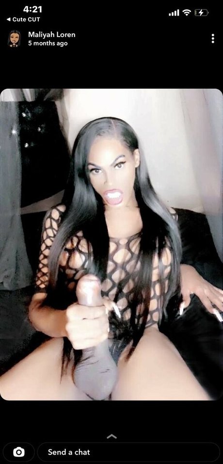 MaliyahLoren sexy star gallery