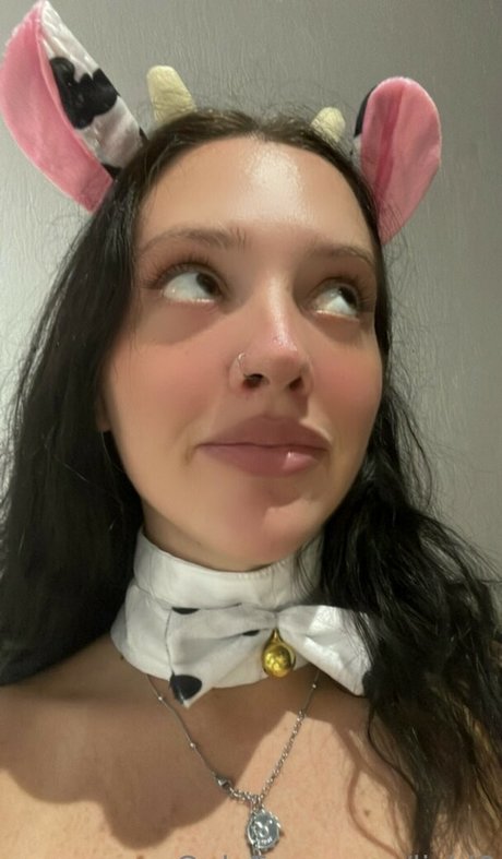 lishl0 model pornographic photos