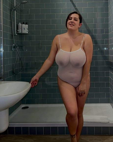 Ch3ryl4nn gg perfect model images