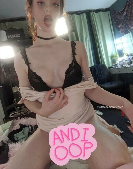 CutieCry hd model pics