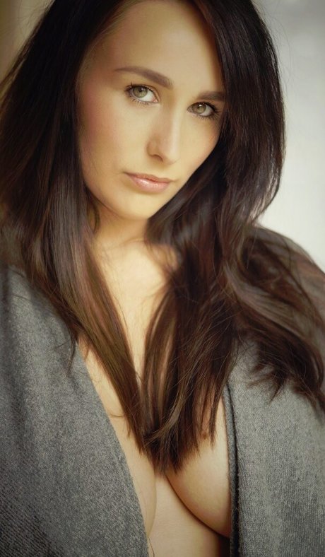 mynudes hot model images