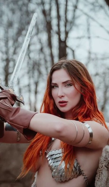 jezebelluxure erotic actress photo