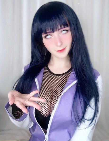 Nika Kotova hot star pictures