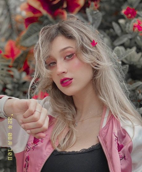 mary nikky sexy model photos