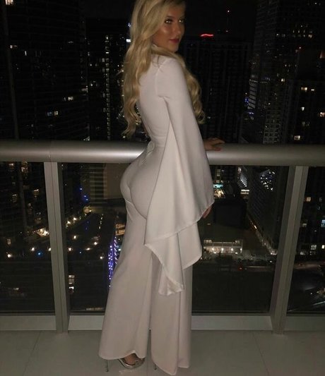 Hannah Sharpe adult actress archive