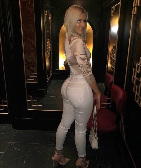 Hannah Sharpe model sex pictures