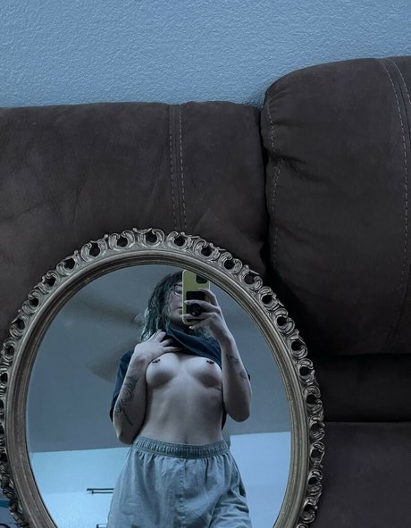 Drew Berry beautiful star photo