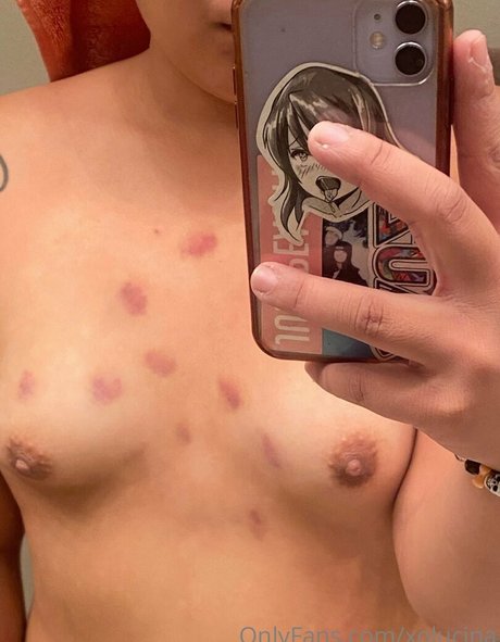 xolucina xxx model photos