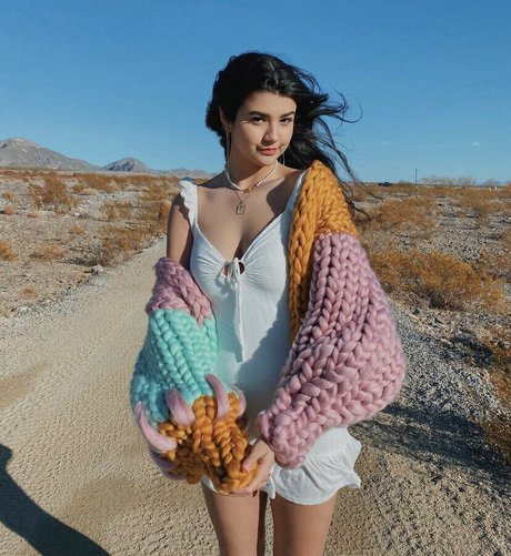 Sara Echeagaray pornstar sex photo