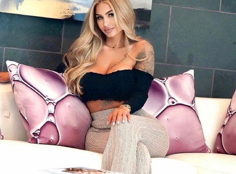 Kirsten Simmermeyer naked pornstar img