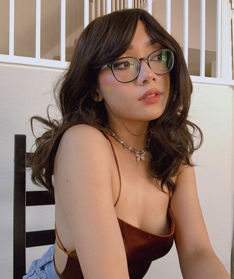 honeebell star naked pics