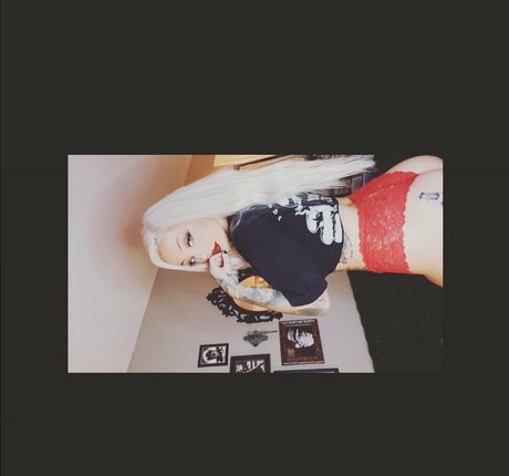 Screamqueen68 best star pictures