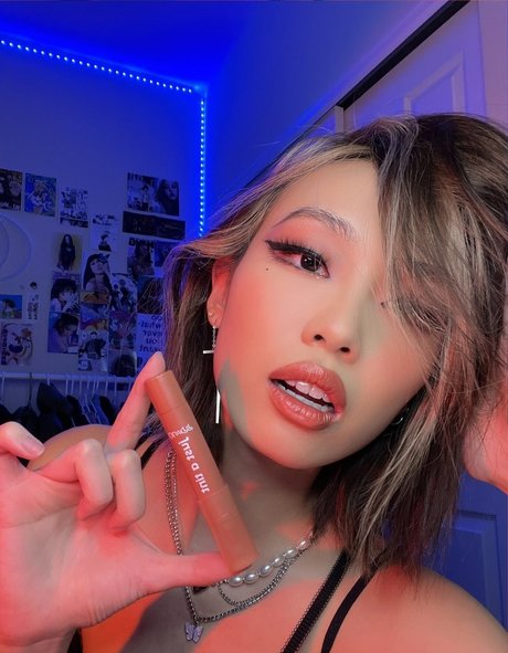 Chael dot pornstar sex photos