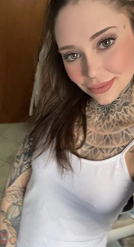 eleperuffo_ star beautiful galleries